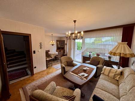 Wohnzimmer - Reihenmittelhaus in 33104 Paderborn / Schloß Neuhaus mit 96m² kaufen