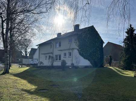 Seitenansicht Seitenansicht - Doppelhaushälfte in 34414 Warburg / Wormeln mit 95m² kaufen