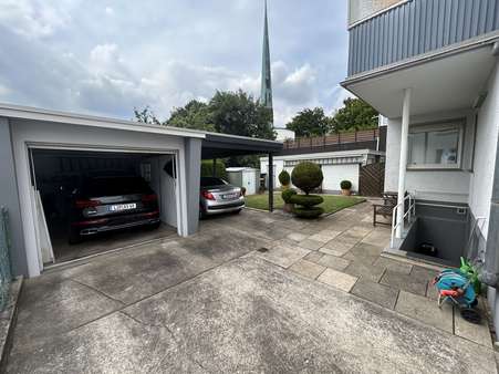Garage-Süd+Nord, Carport, Garten, Kellertreppe Garage-Süd+Nord, Carport, Garten, Kellertreppe - Wohn- / Geschäftshaus in 32756 Detmold mit 242m² als Kapitalanlage kaufen