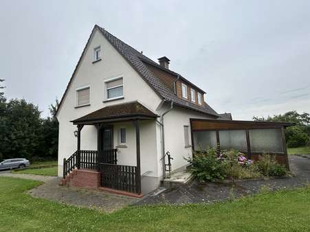 Gartenansicht Gartenansicht - Zweifamilienhaus in 32805 Horn-Bad Meinberg mit 134m² kaufen
