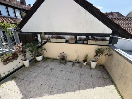 Balkon - Etagenwohnung in 32756 Detmold mit 93m² kaufen