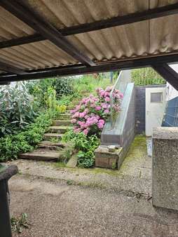 Zugang zum Garten Zugang zum Garten - Haus in 37671 Höxter mit 150m² kaufen