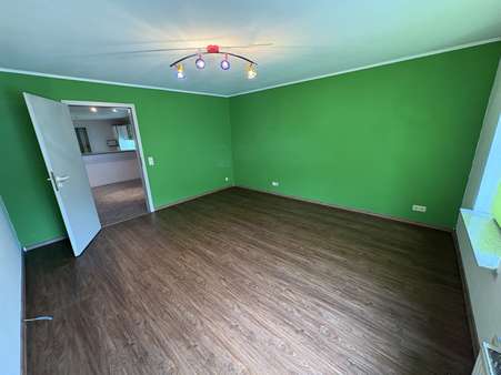 Zimmer - Etagenwohnung in 37688 Beverungen mit 161m² kaufen