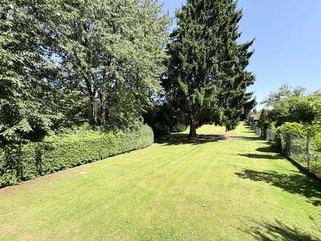 Garten - Zweifamilienhaus in 32760 Detmold mit 169m² kaufen