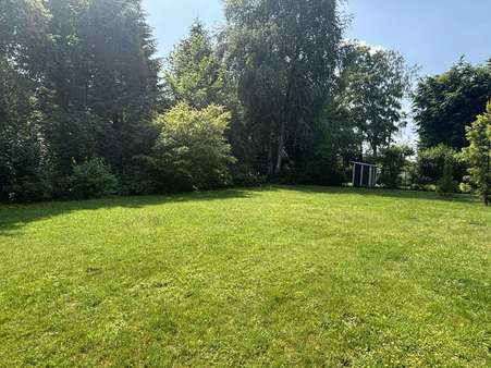 Garten Garten - Zweifamilienhaus in 32791 Lage mit 240m² kaufen