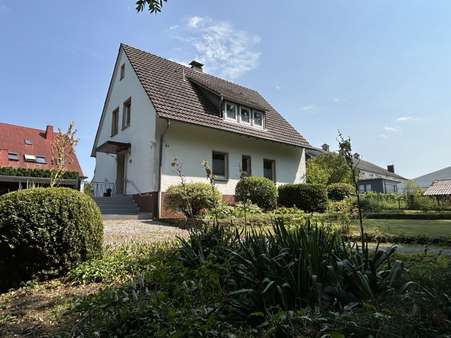 Außenansicht - Einfamilienhaus in 34431 Marsberg mit 140m² kaufen