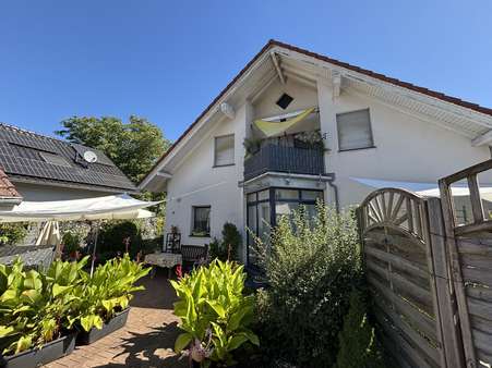 Außenansicht Außenansicht - Mehrfamilienhaus in 33178 Borchen / Kirchborchen mit 220m² kaufen