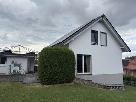Rückansicht - Haus in 33039 Nieheim mit 151m² kaufen