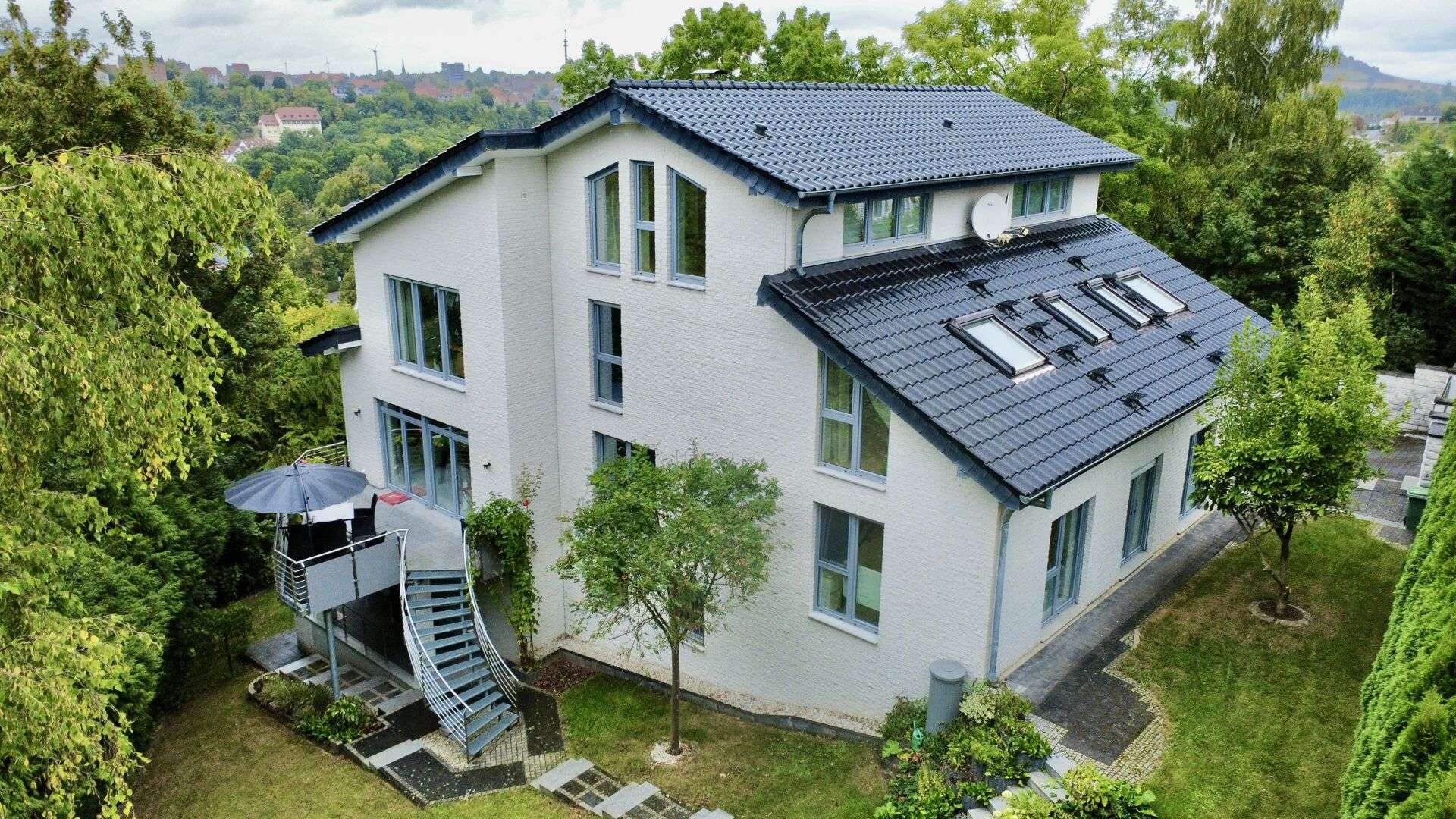 Luftbild - Villa in 34414 Warburg mit 376m² kaufen