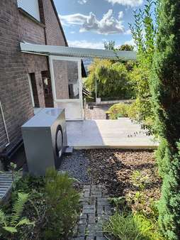 Zuwegung - Einfamilienhaus in 37671 Höxter mit 175m² kaufen