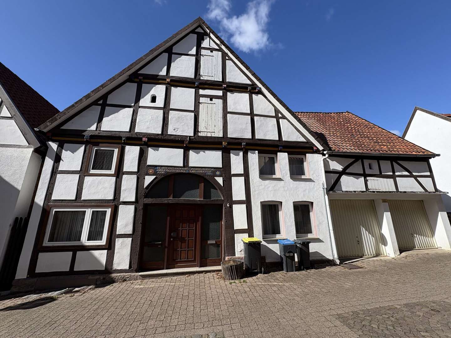 Exposé-Foto Exposé-Foto - Einfamilienhaus in 32825 Blomberg mit 180m² kaufen