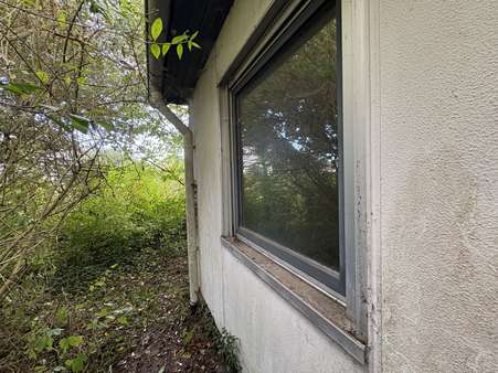 Seitenansicht - Einfamilienhaus in 32825 Blomberg mit 101m² kaufen