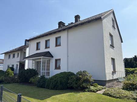 Straßenansicht - Einfamilienhaus in 32756 Detmold mit 130m² kaufen