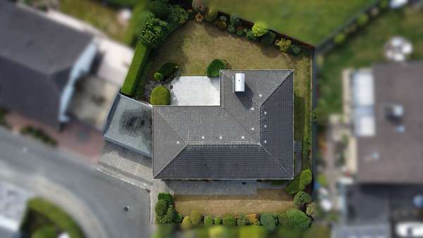 Luftaufnahme 3 - Bungalow in 33106 Paderborn / Elsen mit 173m² kaufen