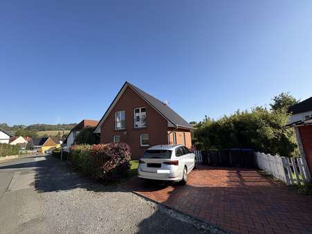 Straßenansicht - Einfamilienhaus in 32683 Barntrup mit 118m² kaufen