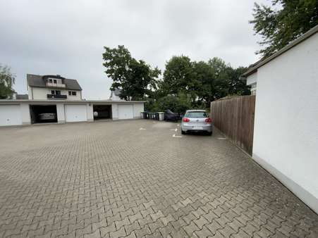 Garagen Garagen - Reihenmittelhaus in 33104 Paderborn / Schloß Neuhaus mit 149m² kaufen