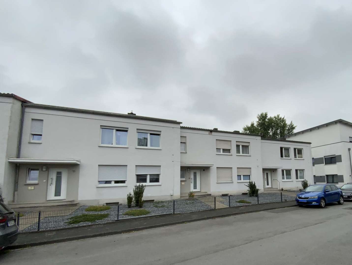Außenansicht Außenansicht - Reihenendhaus in 33104 Paderborn / Schloß Neuhaus mit 149m² kaufen