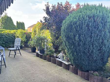 Terrasse - Einfamilienhaus in 32758 Detmold / Klüt mit 173m² kaufen