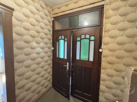 Flur EG Flur EG - Einfamilienhaus in 32791 Lage mit 150m² kaufen