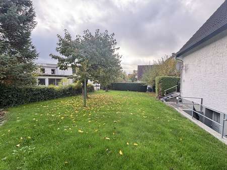 Gartenansicht 1 - Einfamilienhaus in 32791 Lage mit 100m² kaufen