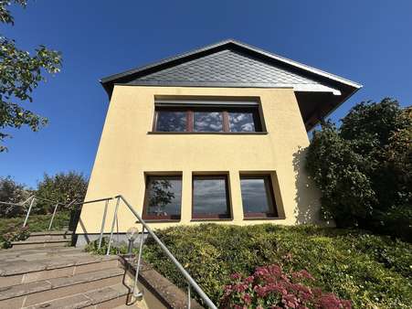 Zugang zum Haus - Bungalow in 34439 Willebadessen mit 174m² kaufen