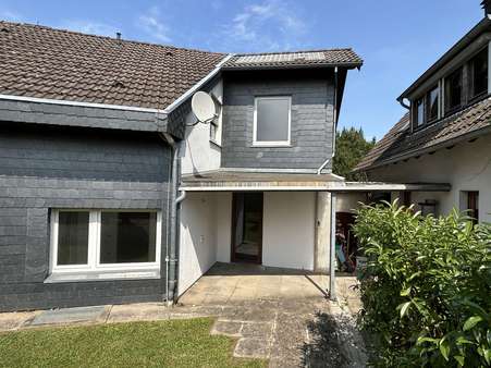 Rückansicht - Einfamilienhaus in 34431 Marsberg mit 155m² kaufen