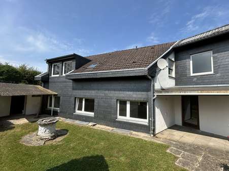 Rückansicht - Einfamilienhaus in 34431 Marsberg mit 155m² kaufen