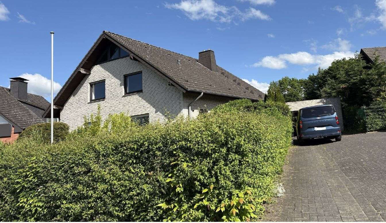 Straßenansicht Straßenansicht - Einfamilienhaus in 33034 Brakel mit 143m² kaufen