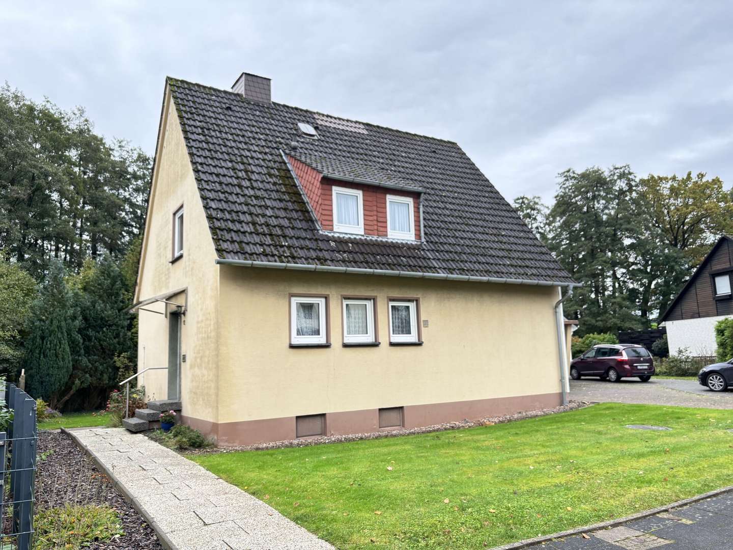 Exposéfoto - Einfamilienhaus in 32791 Lage mit 111m² kaufen