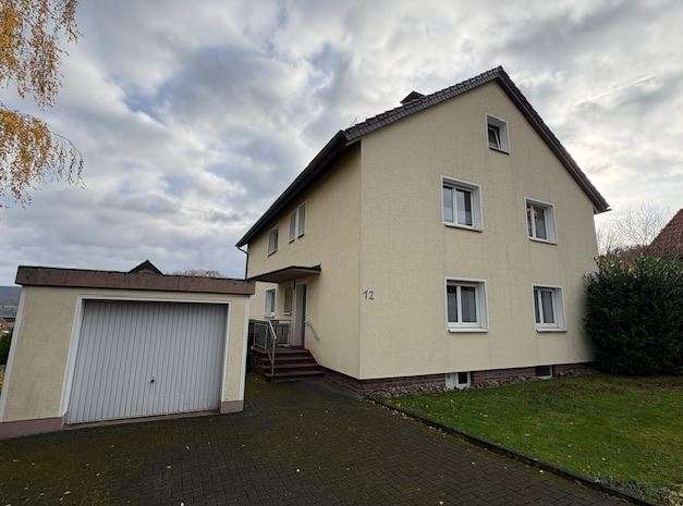 Straßenansicht Straßenansicht - Zweifamilienhaus in 37671 Höxter mit 219m² kaufen