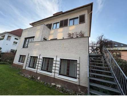 Rückansicht Rückansicht - Haus in 33034 Brakel mit 220m² kaufen