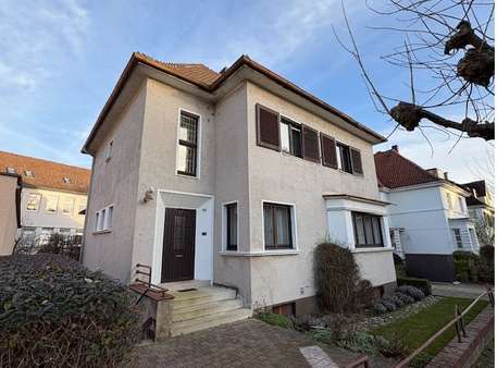 Straßenansicht Straßenansicht - Haus in 33034 Brakel mit 220m² kaufen