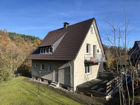 Rückansicht - Einfamilienhaus in 34431 Marsberg mit 130m² kaufen