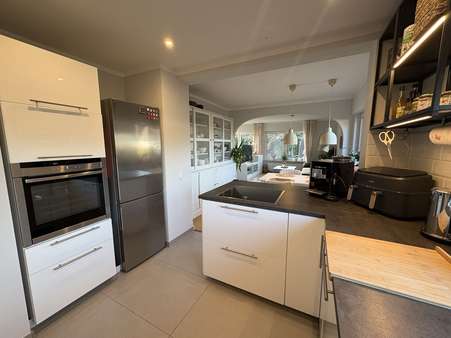 Küche EG - Zweifamilienhaus in 32760 Detmold mit 203m² kaufen