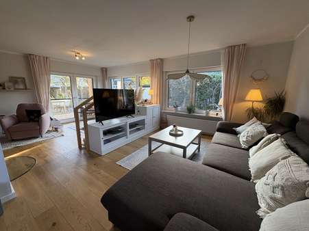 Wohnen EG - Zweifamilienhaus in 32760 Detmold mit 203m² kaufen