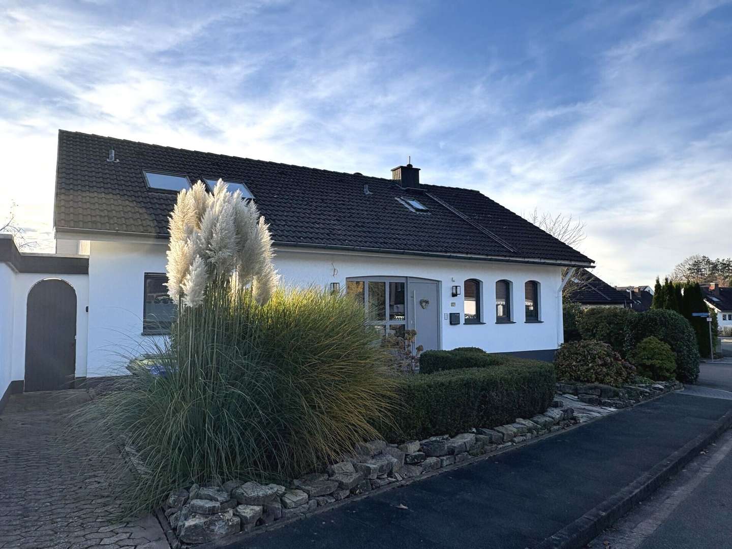 Exposéfoto - Zweifamilienhaus in 32760 Detmold mit 203m² kaufen