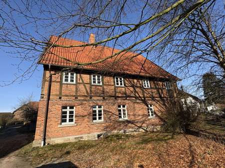 Seitenansicht - Haus in 32816 Schieder-Schwalenberg mit 156m² kaufen
