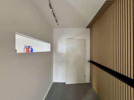 Flur DG Flur DG - Etagenwohnung in 33102 Paderborn mit 132m² kaufen