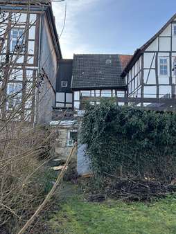 Rückansicht Rückansicht - Einfamilienhaus in 34414 Warburg mit 120m² kaufen