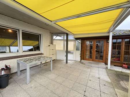 Terrasse - Doppelhaushälfte in 32791 Lage mit 125m² kaufen