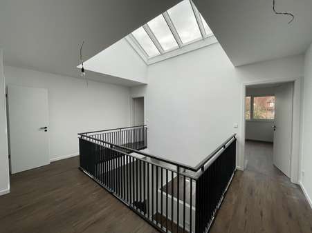 Obergeschoss - Wohnanlage in 33161 Hövelhof mit 142m² als Kapitalanlage günstig kaufen
