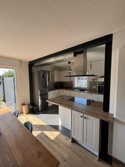 moderne offene Küche - Einfamilienhaus in 33330 Gütersloh mit 166m² kaufen