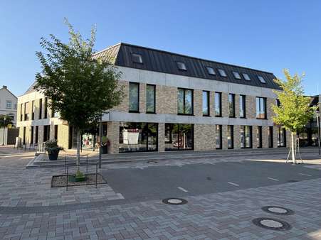 Außenansicht - Büro in 33775 Versmold mit 753m² mieten