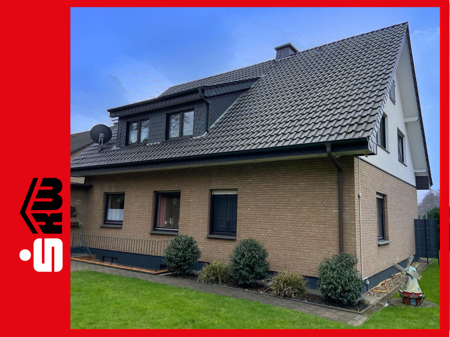 Hausansicht - Zweifamilienhaus in 33335 Gütersloh mit 156m² kaufen