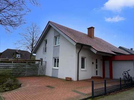 Hausansicht - Einfamilienhaus in 33332 Gütersloh mit 150m² kaufen
