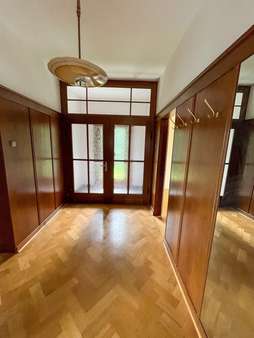 Diele mit Windfang - Einfamilienhaus in 33334 Gütersloh mit 153m² kaufen