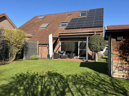 Terrassenansicht - Doppelhaushälfte in 33335 Gütersloh mit 97m² kaufen