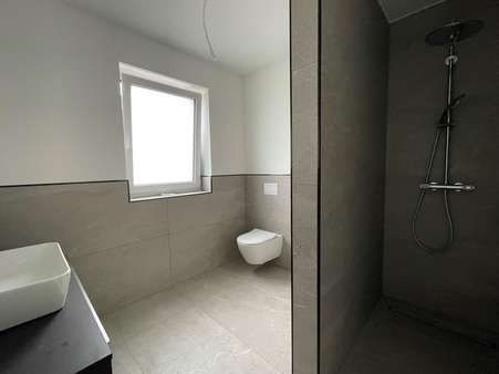 Badezimmer - Etagenwohnung in 33397 Rietberg mit 84m² kaufen