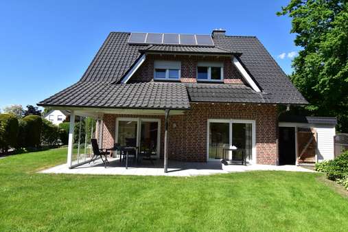 Gartenansicht - Einfamilienhaus in 33775 Versmold mit 127m² kaufen