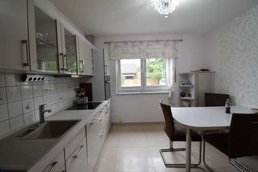 Küche WE 1 Küche WE 1 - Zweifamilienhaus in 33775 Versmold mit 174m² kaufen